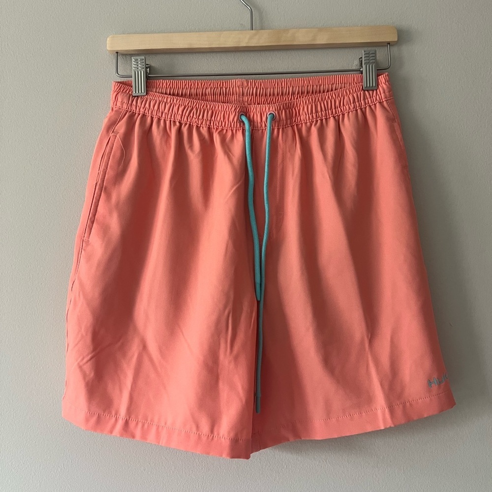 Huk Performance Fishing Shorts Coral with Liner | Size S